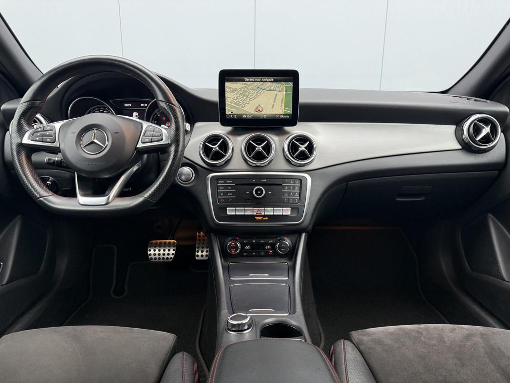 Mercedes-Benz GLA 180 Business Solution AMG Automaat, Gebruikt, Euro 6, 4 cilinders, 715 kg