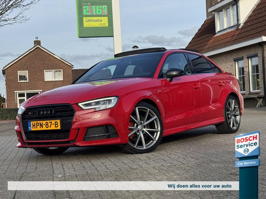Audi A3 Limousine 2.0 TFSI Quattro 300PK / S3 Uitgevoerd / P, Auto's, Automaat, 1380 kg, Gebruikt, Euro 6