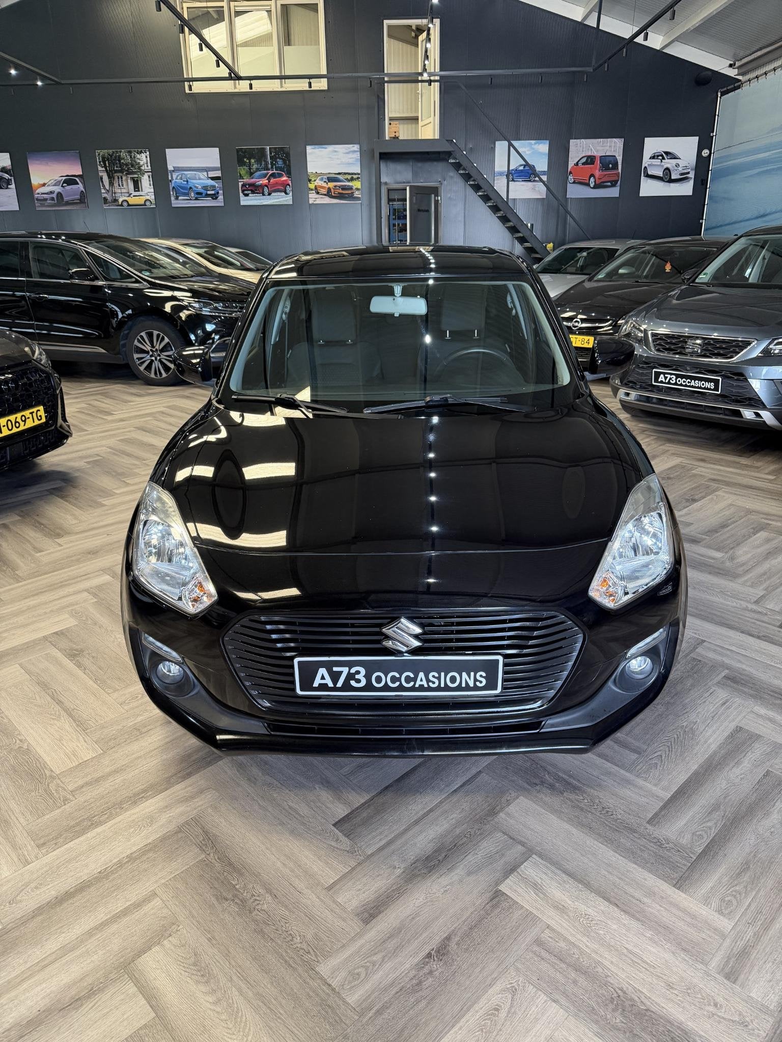 Suzuki Swift 1.2 Select Stoelverwarming, camera, Voorwielaandrijving, Stof, Gebruikt, 4 cilinders