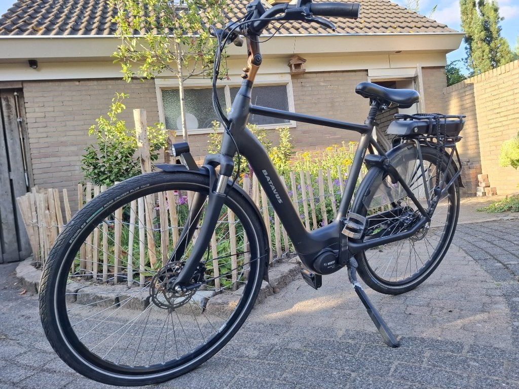 Electrische Batavus Finez herenfiets,  zgan, Fietsen en Brommers, Ophalen, Gebruikt, Batavus, 50 km per accu of meer