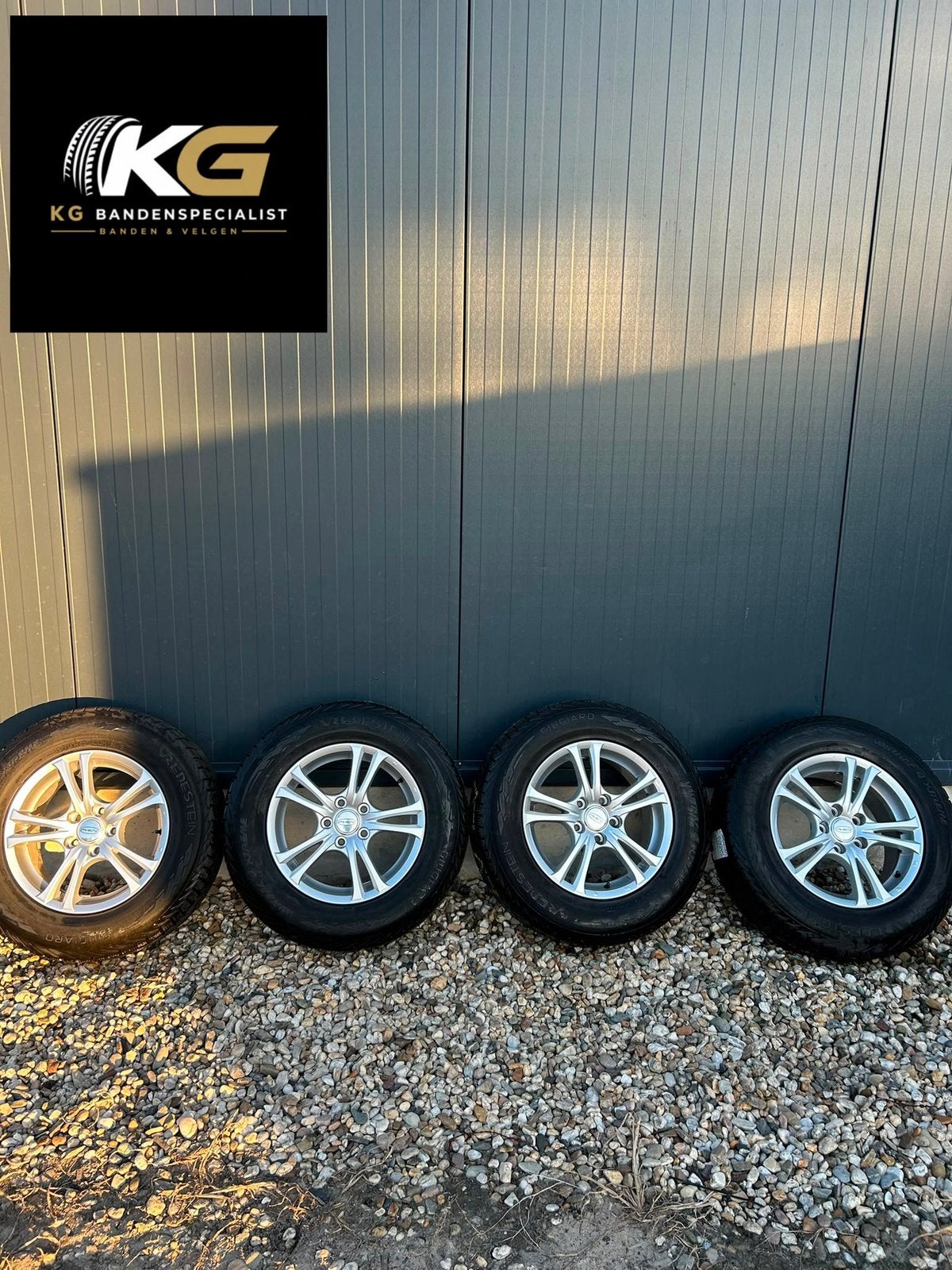 PHEV velgen Mitsubishi outlander, Auto-onderdelen, Ophalen, 16 inch, Banden en Velgen, Winterbanden