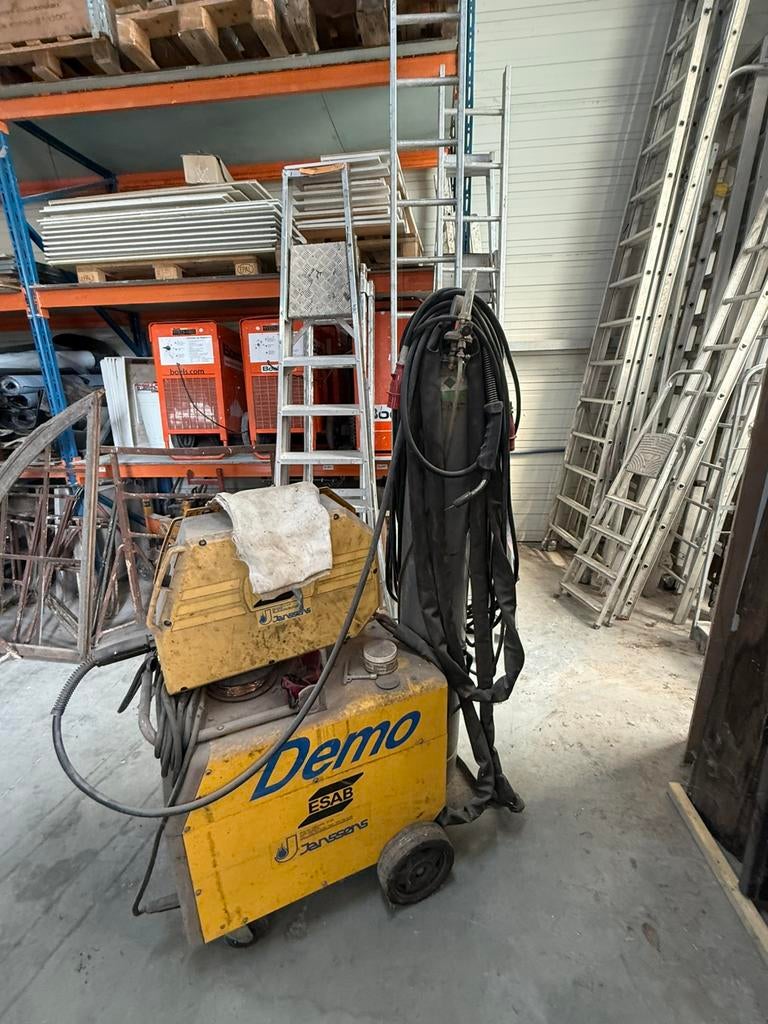 Lasaparraat ESAB, Doe-het-zelf en Verbouw, Gereedschap | Lasapparaten, Ophalen, Gebruikt, Co2