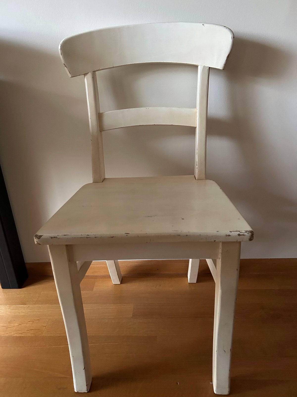 Set van 2 vintage stoelen - wit, hout en metaal, Huis en Inrichting, Ophalen, Gebruikt, Twee, Wit