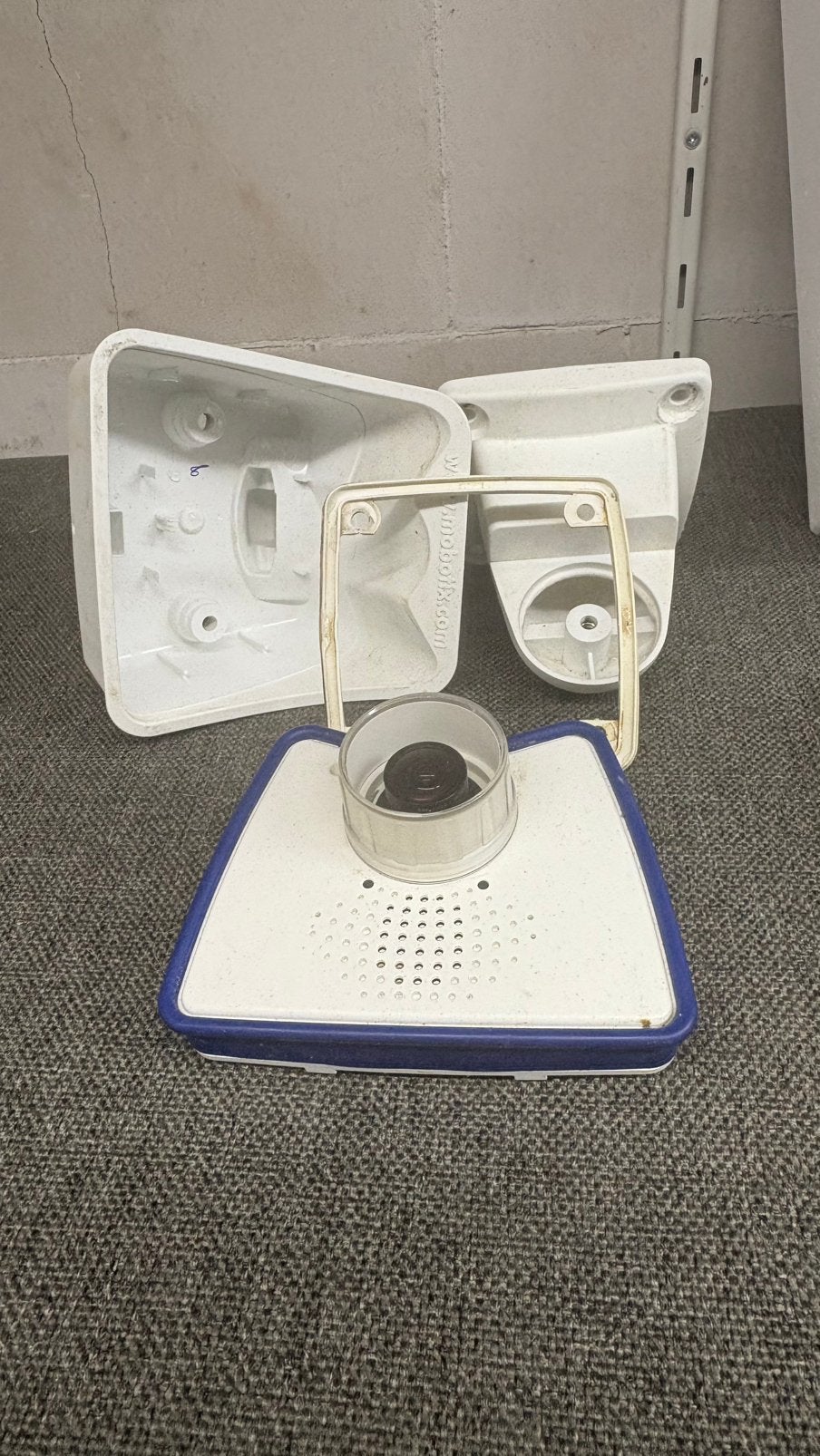 Foto 5 van Mobotix-camera’s, 4 stuks: D12, D24, M24, Q24