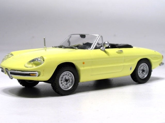 Alfa Romeo Duetto giallo MaxiCar 1:43, Ophalen of Verzenden, Nieuw, Auto, Overige merken