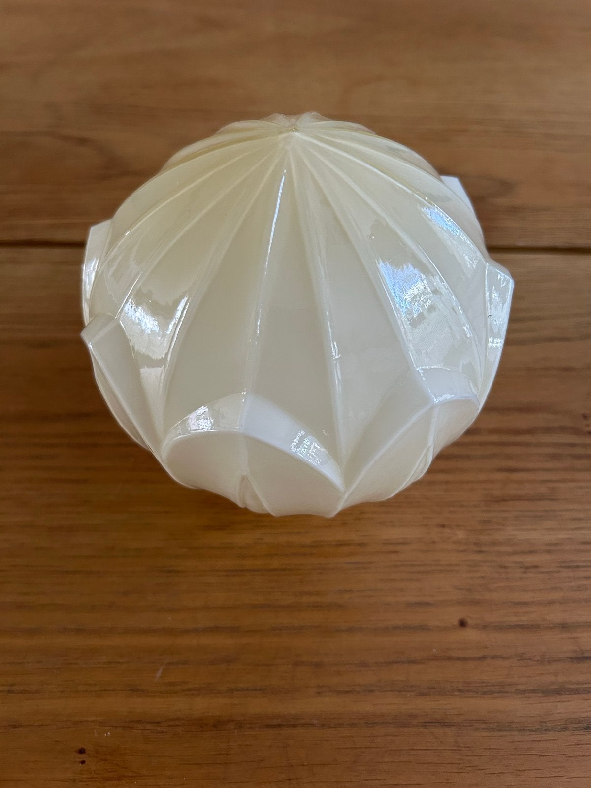 Vintage Art Deco Plafondlamp/Wandlamp - Melkglas, Antiek en Kunst, Ophalen