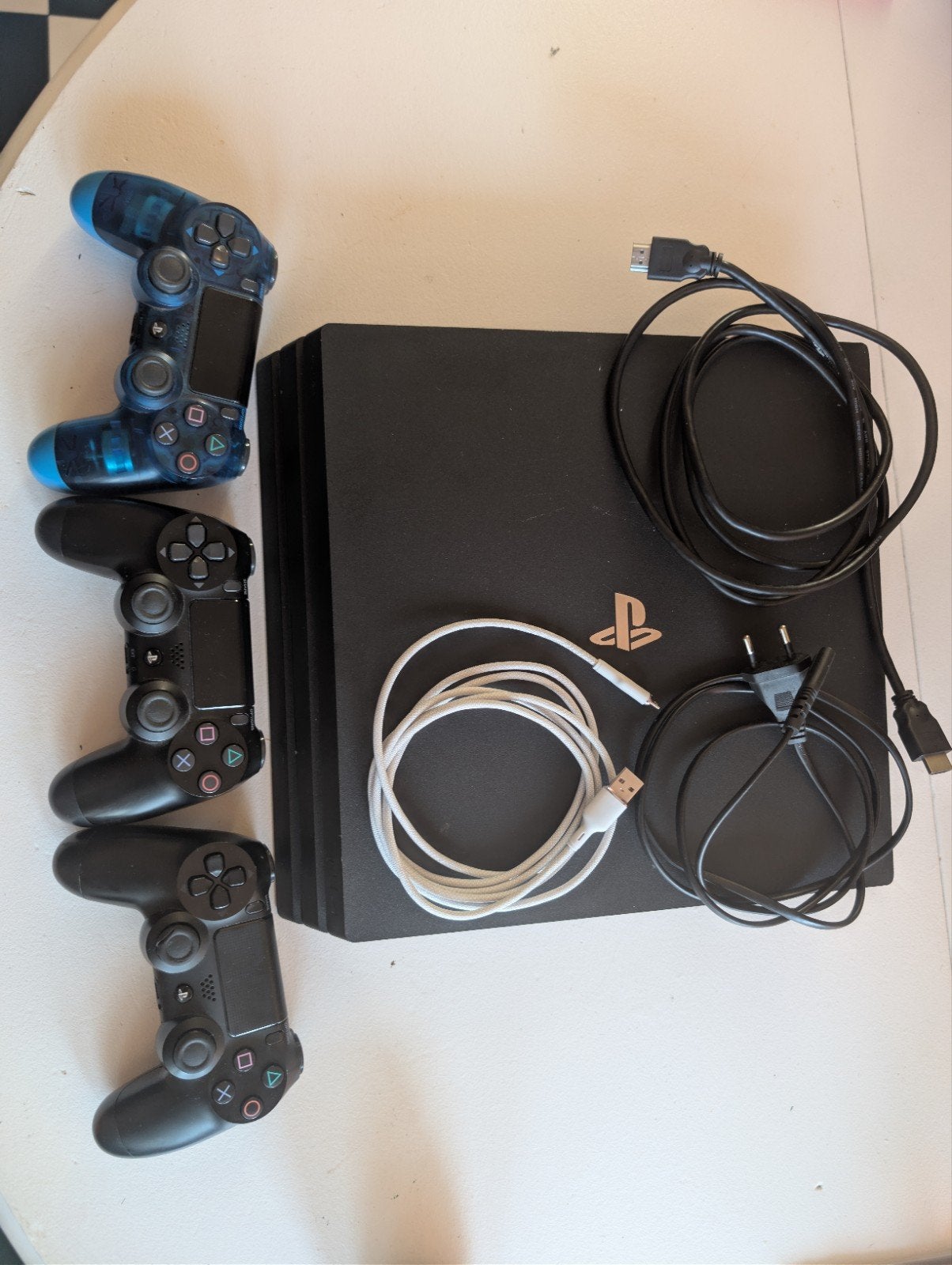 PlayStation 4 Pro, Ophalen, Gebruikt, 1 TB, Pro