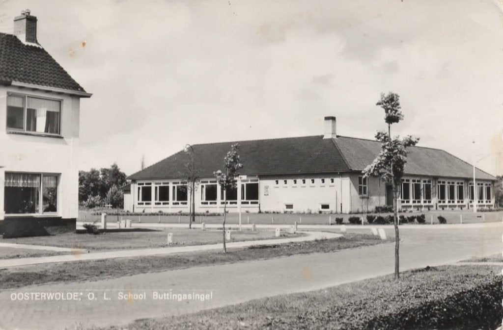 Oosterwolde O L School Buttingasingel, Verzenden, 1960 tot 1980, Gelopen, Friesland