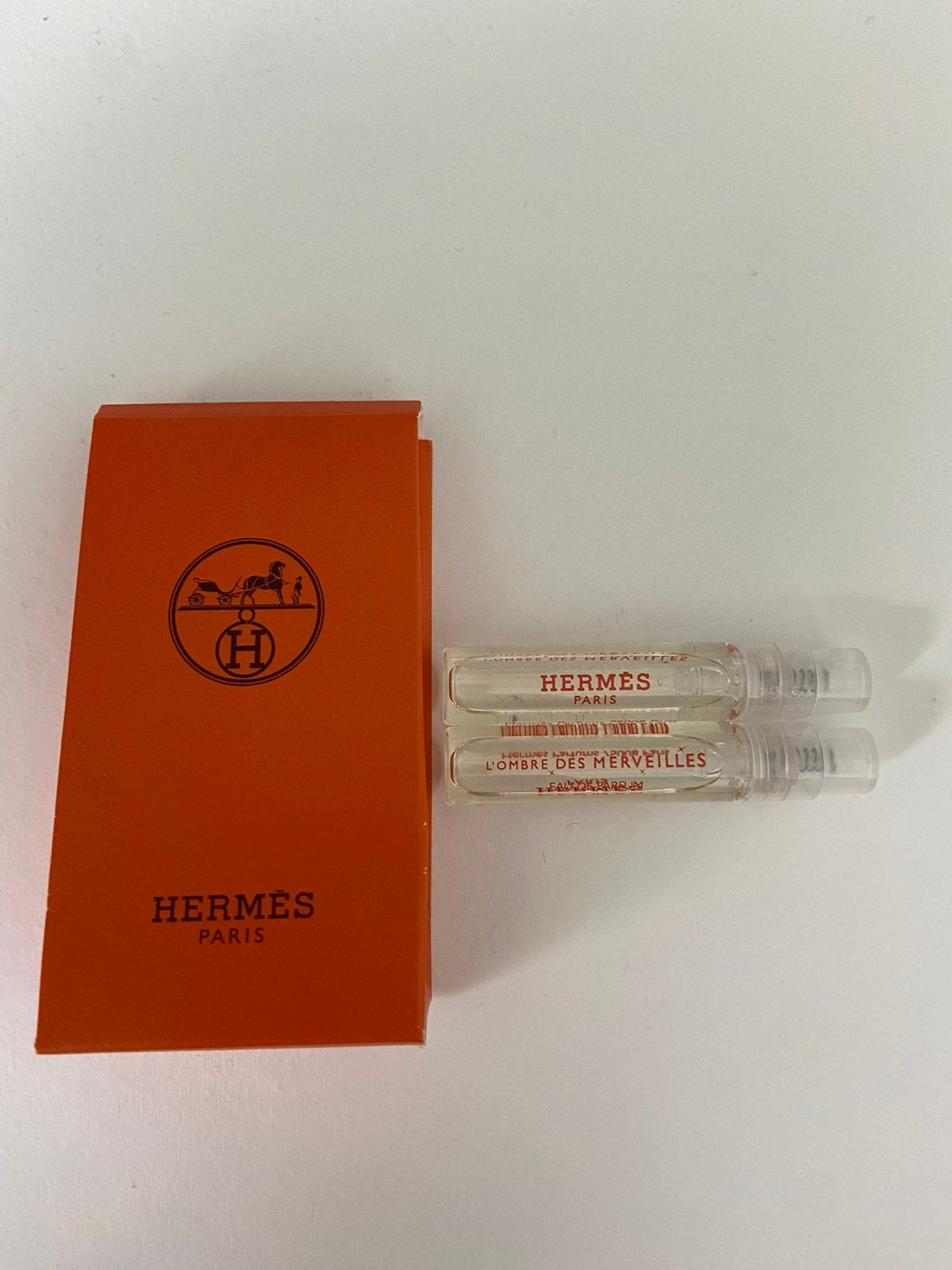 Hermes L'Ombre des Merveilles Eau de parfum, Verzamelen, Parfumverzamelingen, Ophalen of Verzenden, Nieuw, Proef of Tester, Gevuld