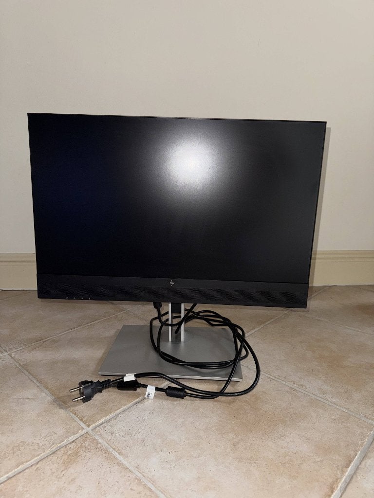 HP E24m G4 conferencing monitor — ideaal voor thuiswerken, Computers en Software, Monitoren, Hp, HD, IPS, Ophalen of Verzenden