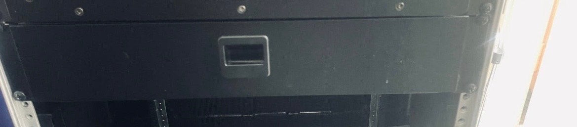 Zwarte lade 2HE voor flightcase of rackkast, Ophalen, Minder dan 50 cm, 1 of 2 laden, Zo goed als nieuw