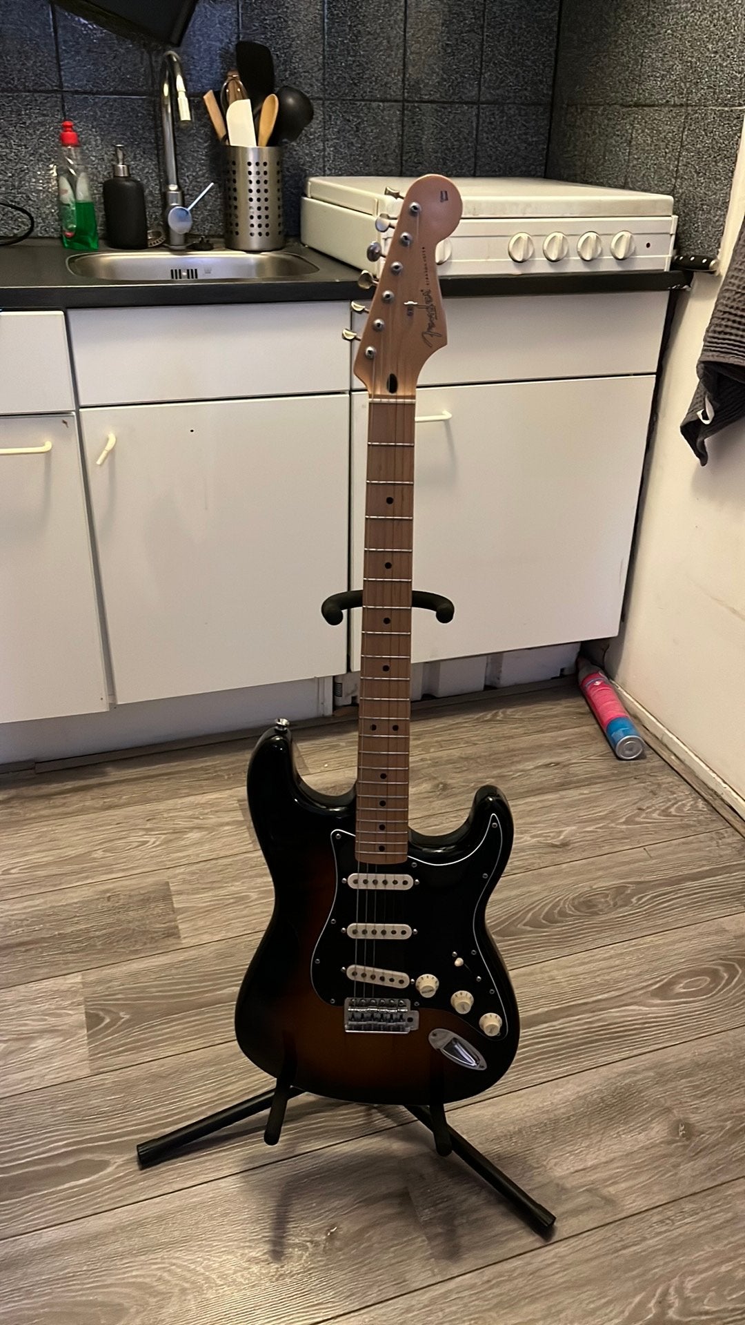 Fender stratocaster (partscaster), Ophalen, Zo goed als nieuw, Solid body, Fender