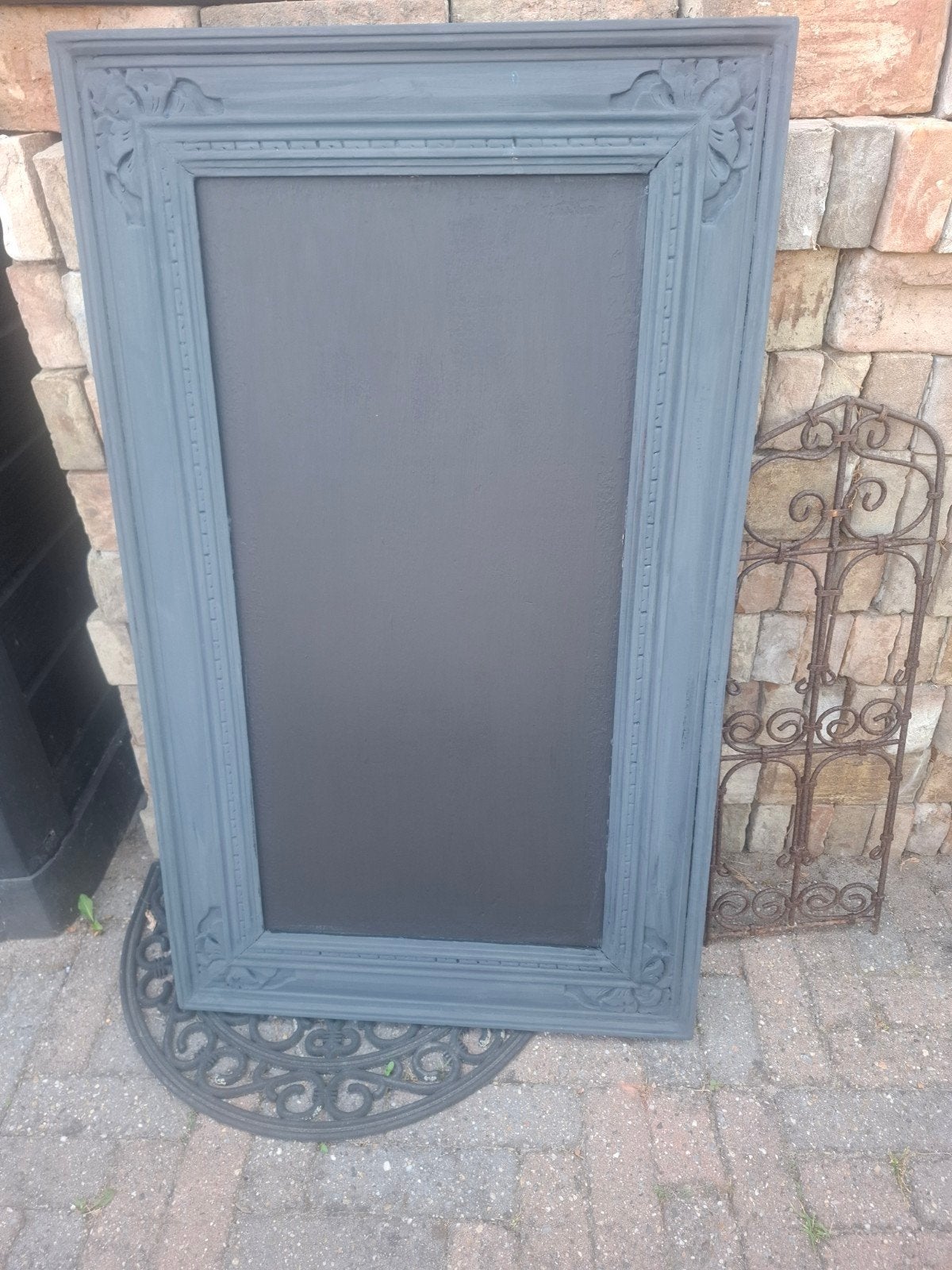 Groot krijtbord met sierlijke lijst, Ophalen, Gebruikt, 100 tot 150 cm, Rechthoekig