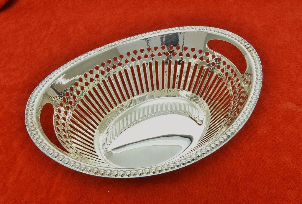 Keltum ovaal Bonbon mandje Ajour + Parelrand verzilverd 13cm, Ophalen of Verzenden