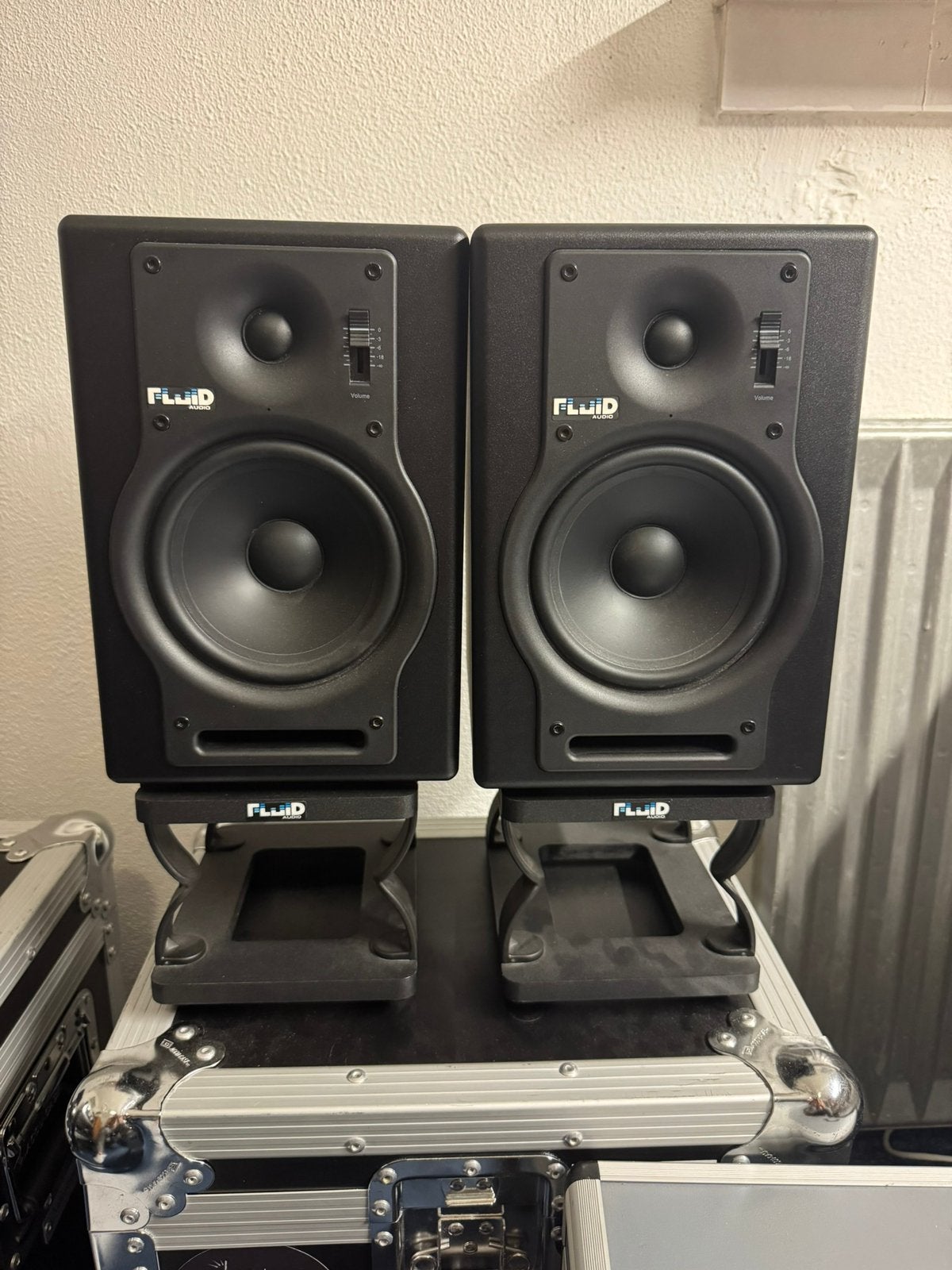 Set Fluid F5 actieve monitoren, Audio, Tv en Foto, Luidsprekers, Overige merken, Studiomonitor, Inclusief standaarden, 120 tot 150 watt