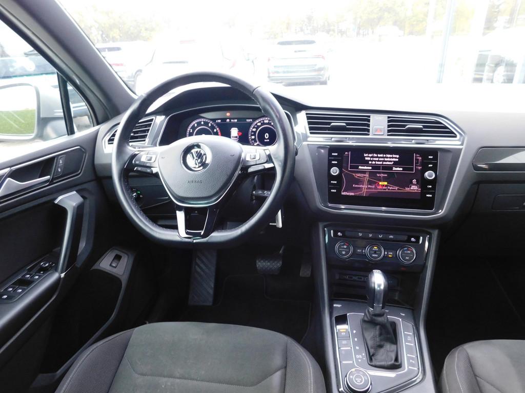 Volkswagen Tiguan 1.4 TSI 4Motion Highline R-line, Camera, T, Auto's, Automaat, Automatische klimaatregeling, Gebruikt, 4 cilinders