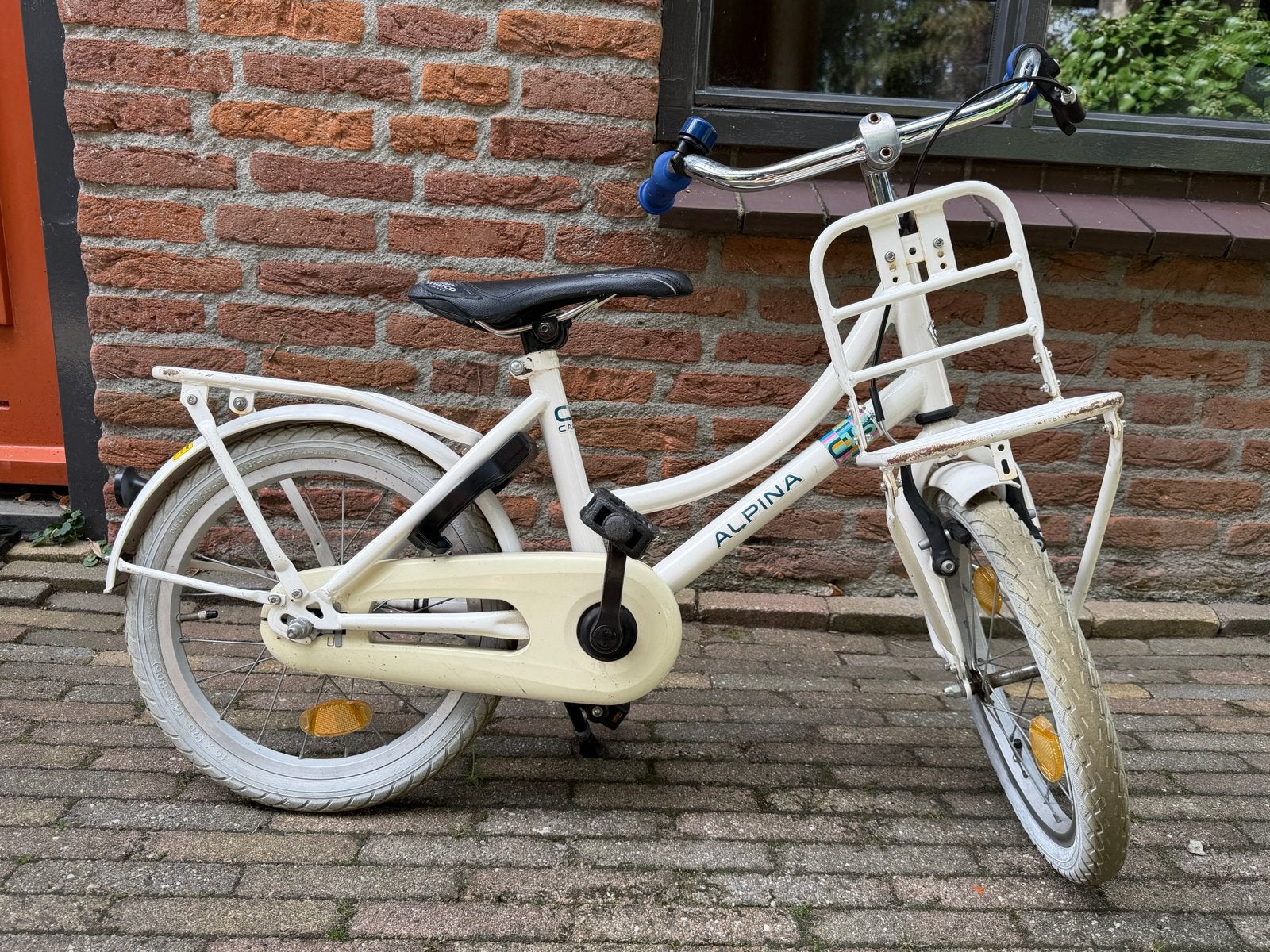 Alpina kinderfiets 16 inch met voordrager, Ophalen of Verzenden, Gebruikt, Terugtraprem, 16 tot 20 inch