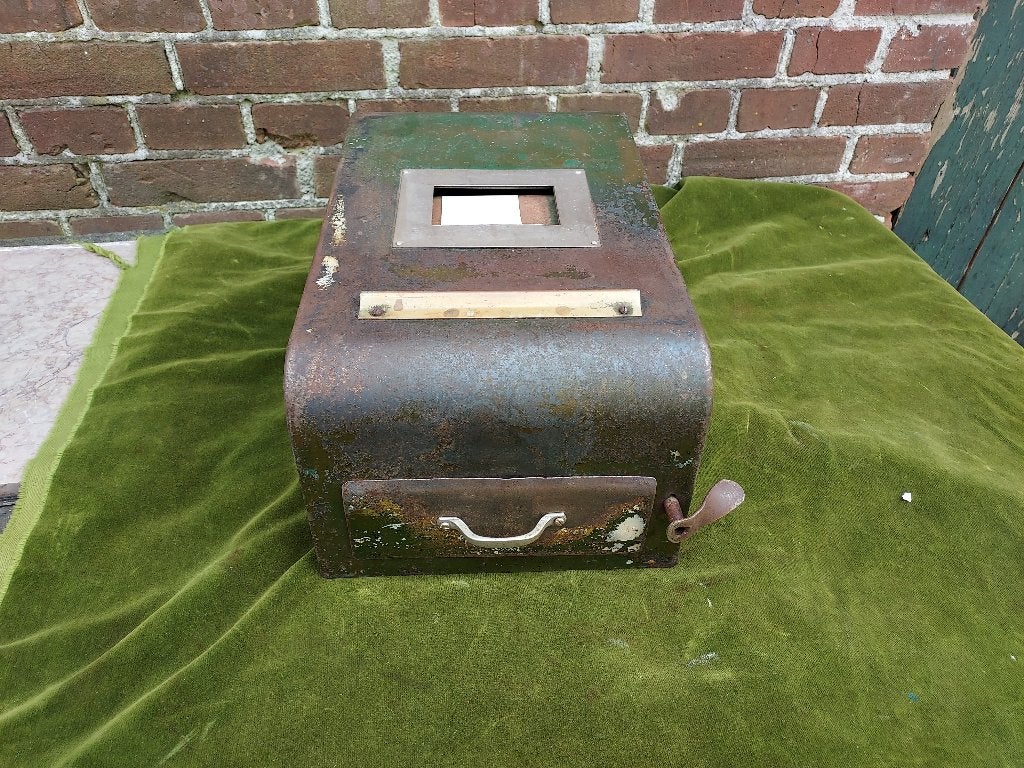 Antieke mechanische groen metalen winkelkassa., Ophalen of Verzenden