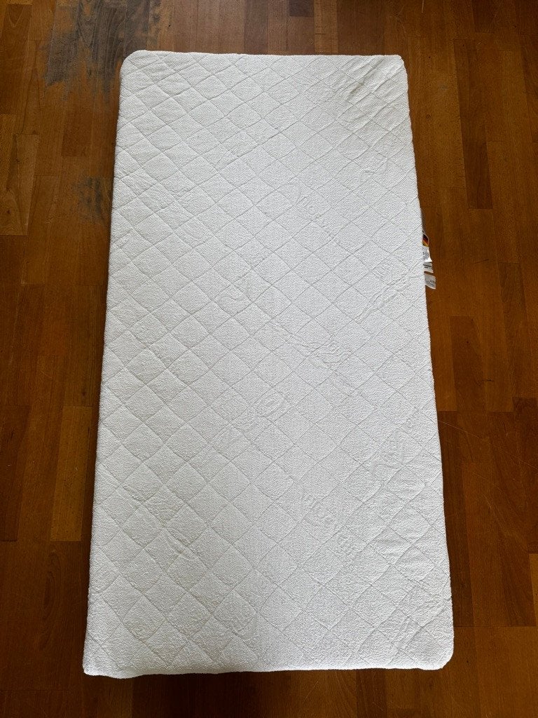 Matras ledikant, Kinderen en Baby's, Babywiegjes en Ledikanten, Ophalen, Gebruikt, Ledikant