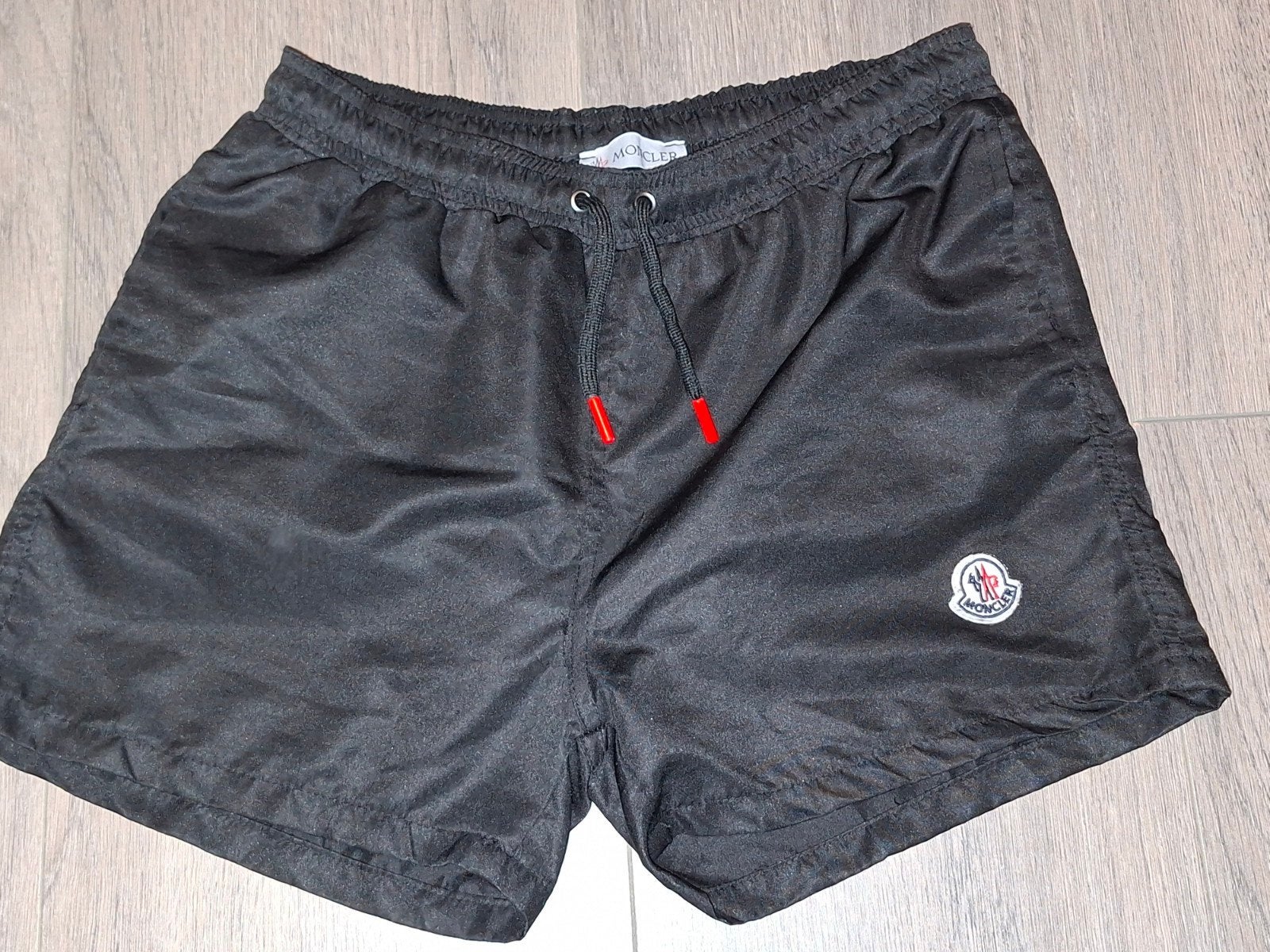 Moncler korte broek maat S, Ophalen of Verzenden, Zwart