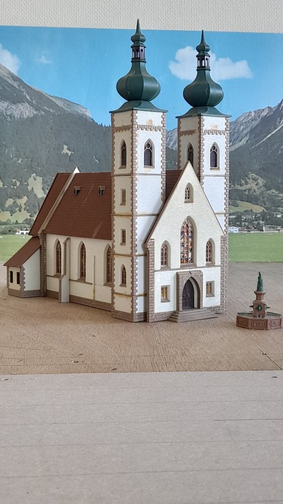 FALLER H0(B-923)STADSKERK MET(B-581)FONTEIN, Overige merken, Gebruikt, Gelijkstroom of Wisselstroom, Brug, Tunnel of Gebouw