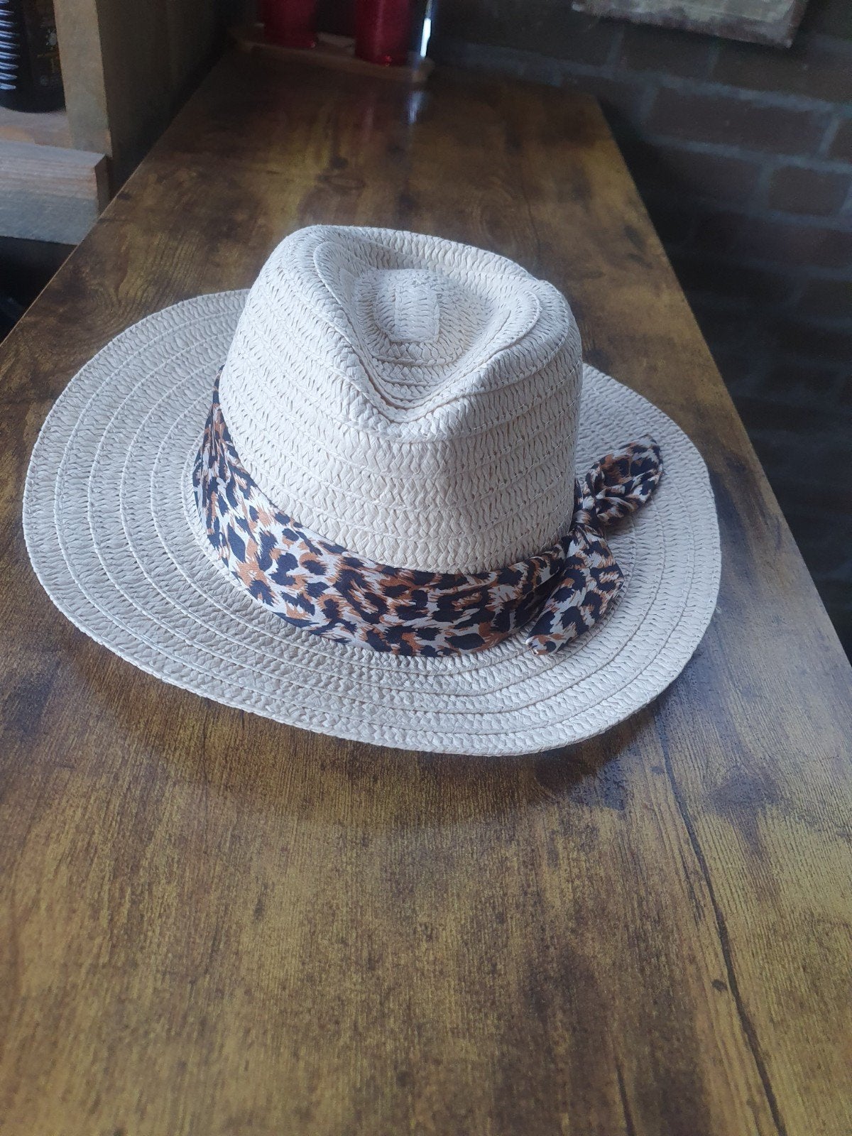 Nieuwe hoed met luipaardprint band, Ophalen of Verzenden, Nieuw, One size fits all, Hoed