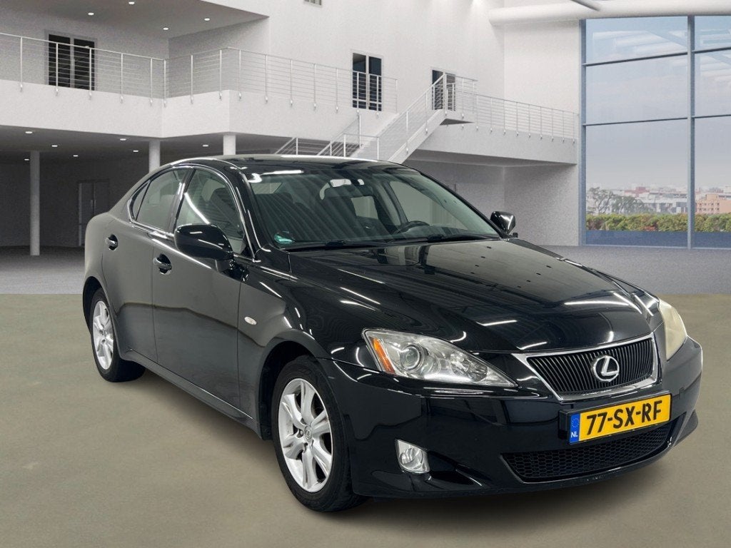 Lexus IS 250 Business, Achterwielaandrijving, Gebruikt, 1535 kg, Zwart