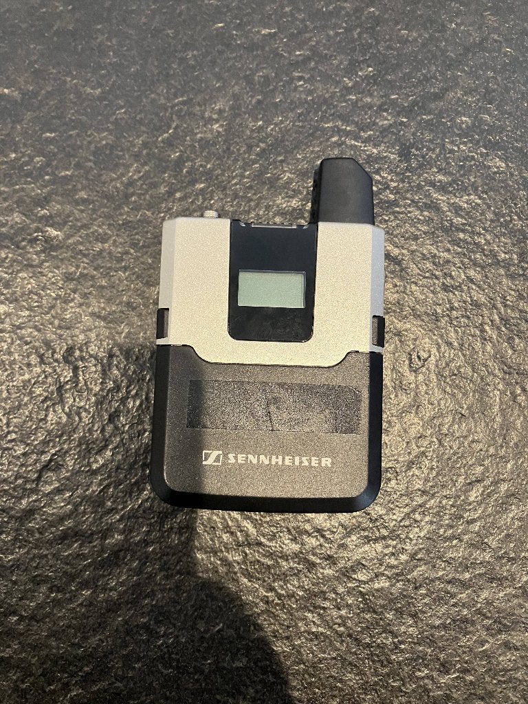 Sennheiser SL bodypack DW-3 met bijpassende headset, Muziek en Instrumenten, Microfoons, Ophalen of Verzenden, Zo goed als nieuw
