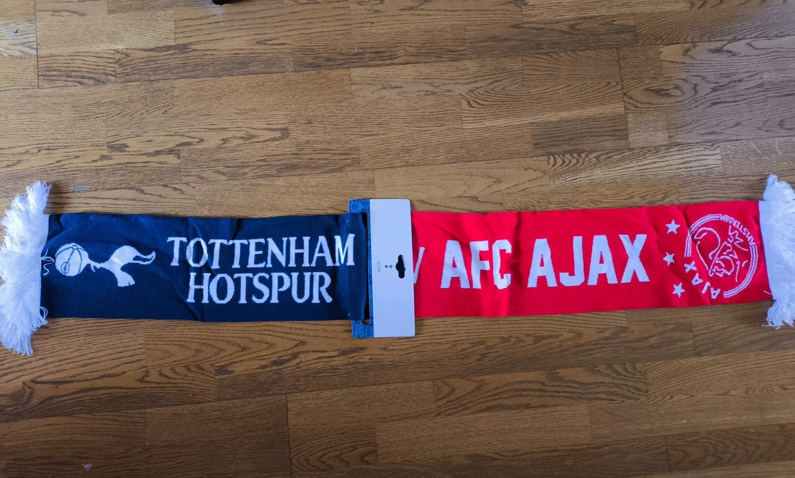 Sjaal Tottenham Hotspur vs Ajax halve finale 2019, Verzamelen, Ophalen, Nieuw