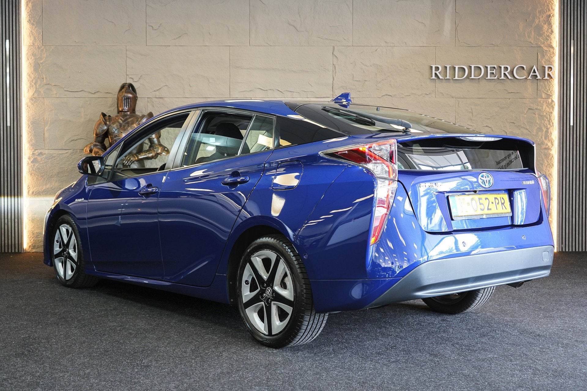 Foto 6 van Toyota Prius 1.8 Aspiration|GARANTIE|NAVI|CRUISE|STOELVERW|H