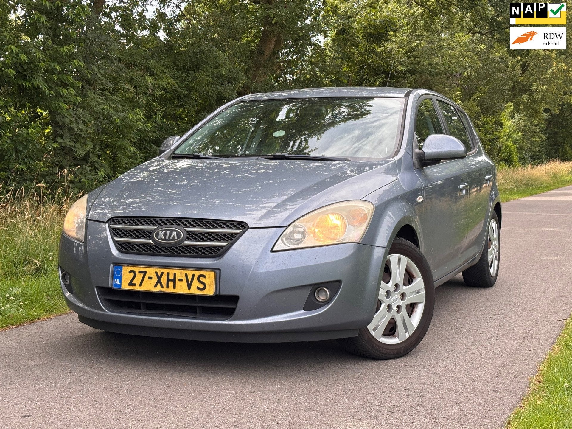 Kia Cee'd 1.6 X-ecutive | Airco + Cruise Nu € 1.499,- !, Auto's, Gebruikt, 1591 cc, 4 cilinders, Blauw