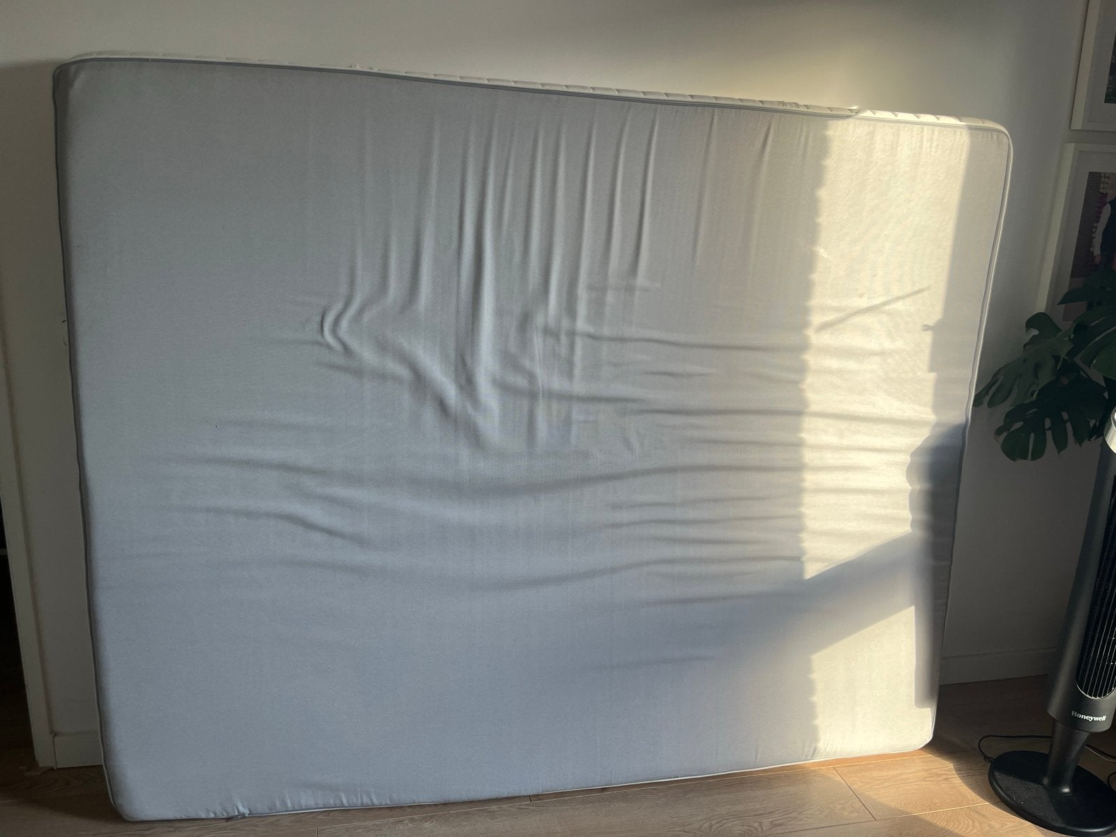 IKEA tweepersoonsmatras 160x200 - zo goed als nieuw, Ophalen, Tweepersoons, Zo goed als nieuw, Matras
