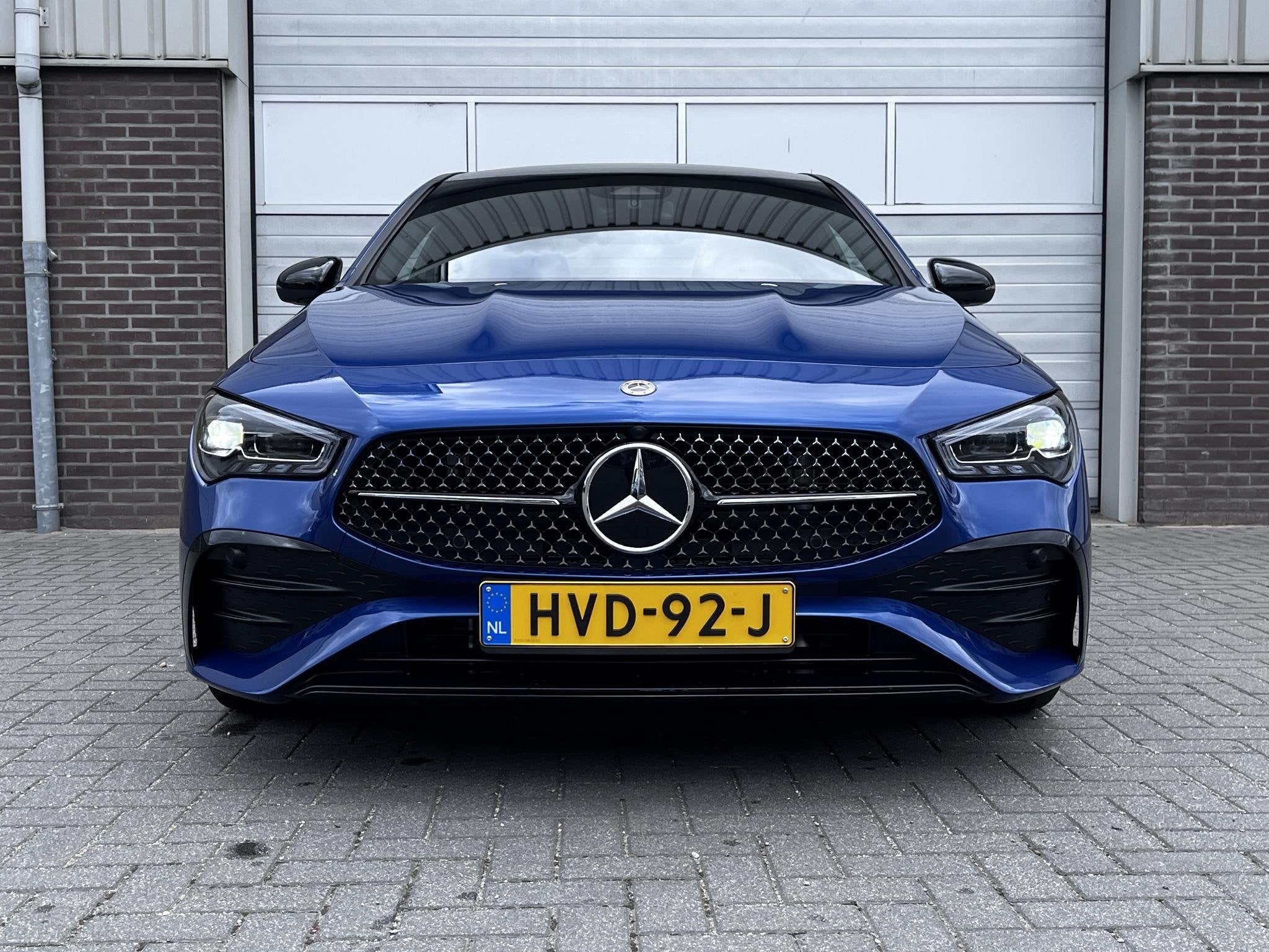 Mercedes-Benz CLA-klasse 180 Business Solution AMG | Panoram, Auto's, CLA, 136 pk, Gebruikt, Euro 6