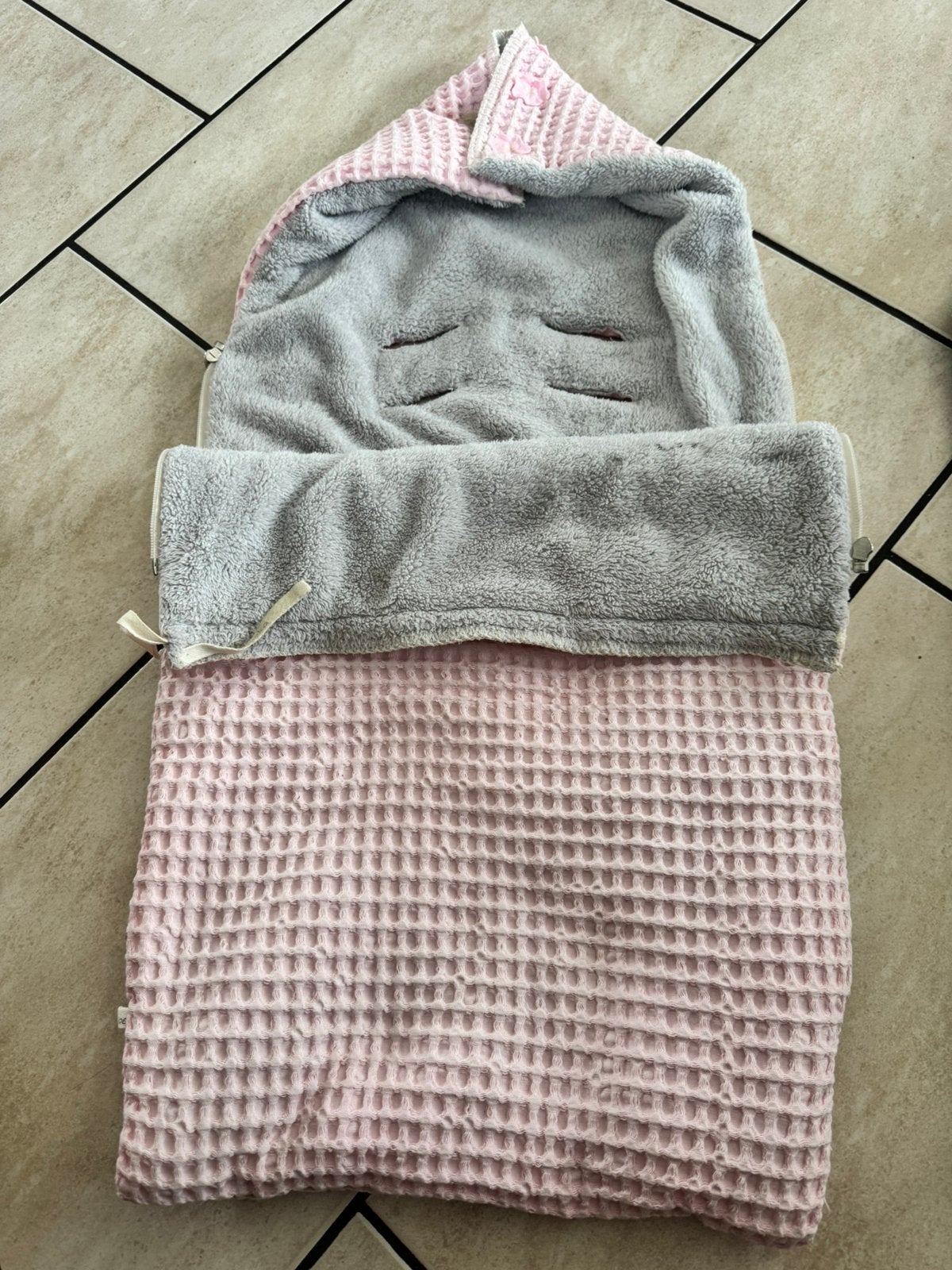Koeka roze voetenzak, Ophalen, Gebruikt, Koeka, Voetenzak