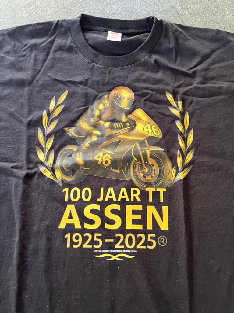2 Nieuwe Zwarte TT Assen Shirts XL - 100 Jaar TT, Ophalen of Verzenden, Nieuw, Maat 56/58 (XL), Zwart