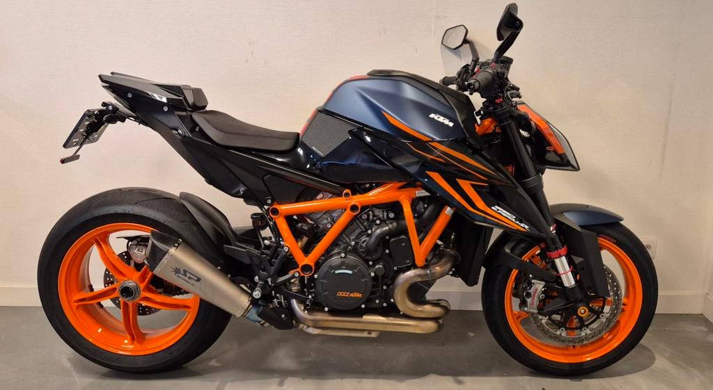 KTM 1290 Superduke R – 2024 | Tech Pack | Nieuwstaat, Motoren, Motoren | KTM, 2 cilinders, Occasion, Motorrijbewijs A, Bedrijf