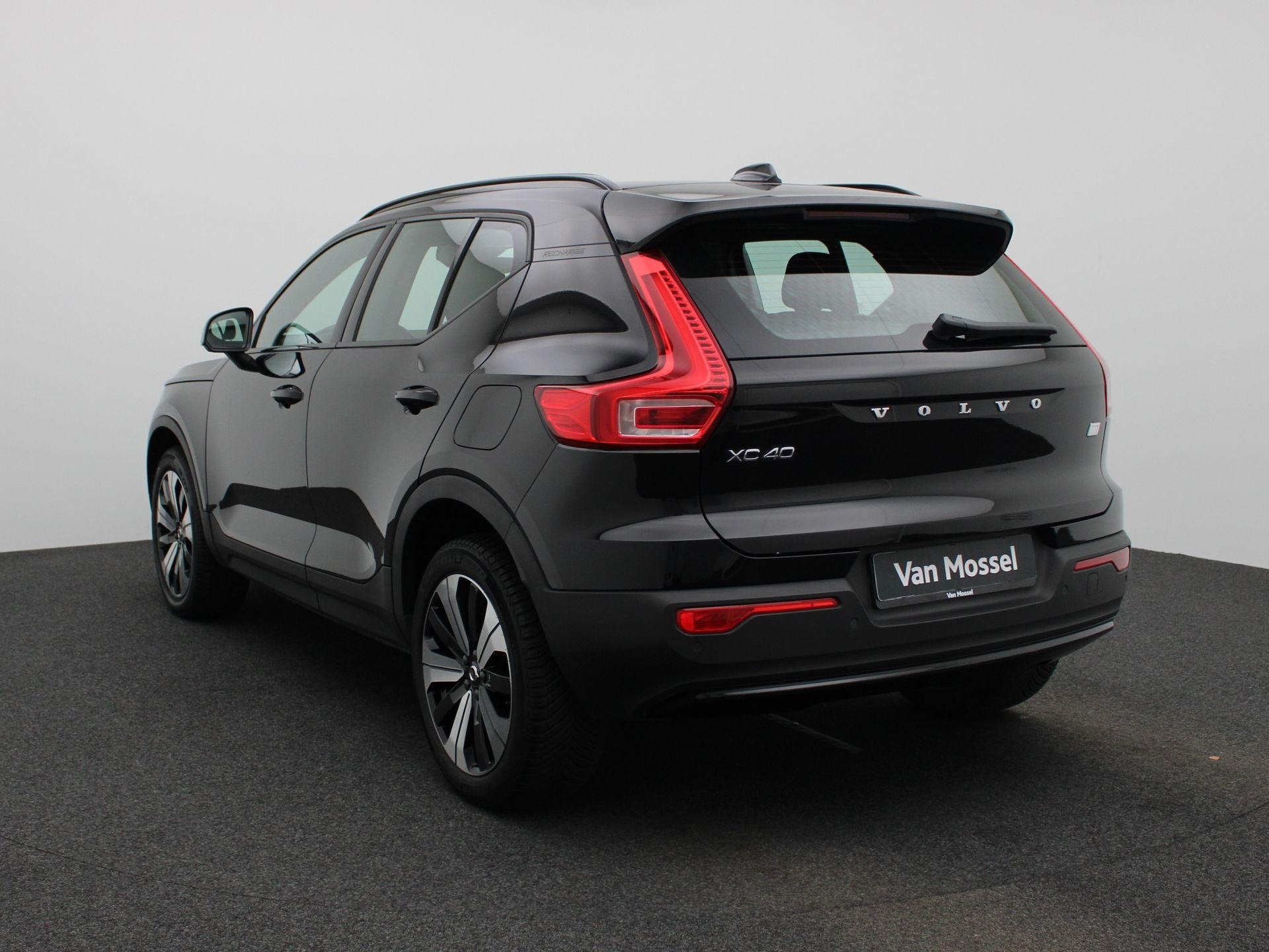 Volvo XC40 Recharge Core, Auto's, Volvo, 12 maanden, Stof, Gebruikt, Zwart