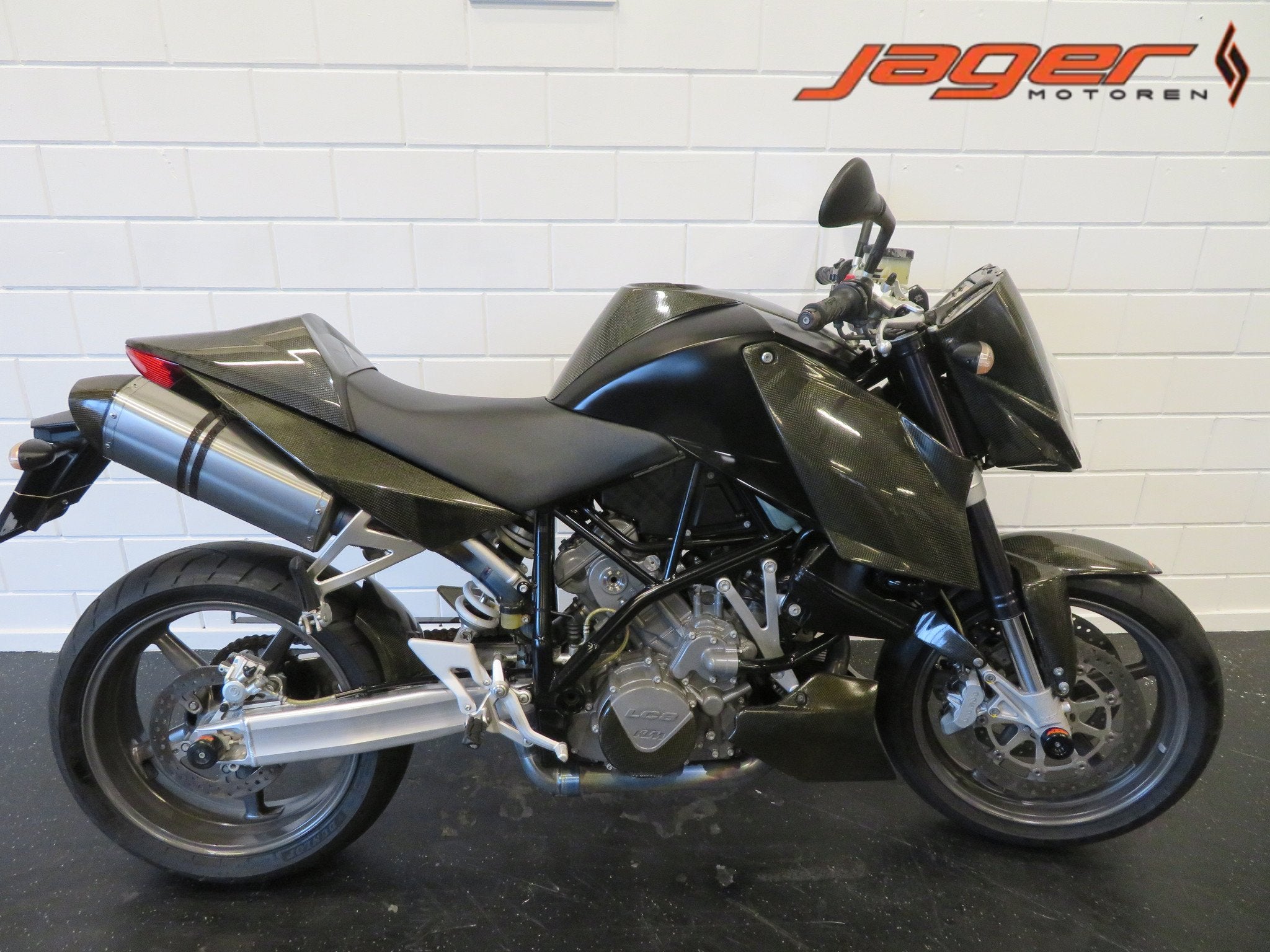 KTM 990 SUPERDUKE CARBON (bj 2008), Motoren, Naked bike, Gebruikt, Bedrijf