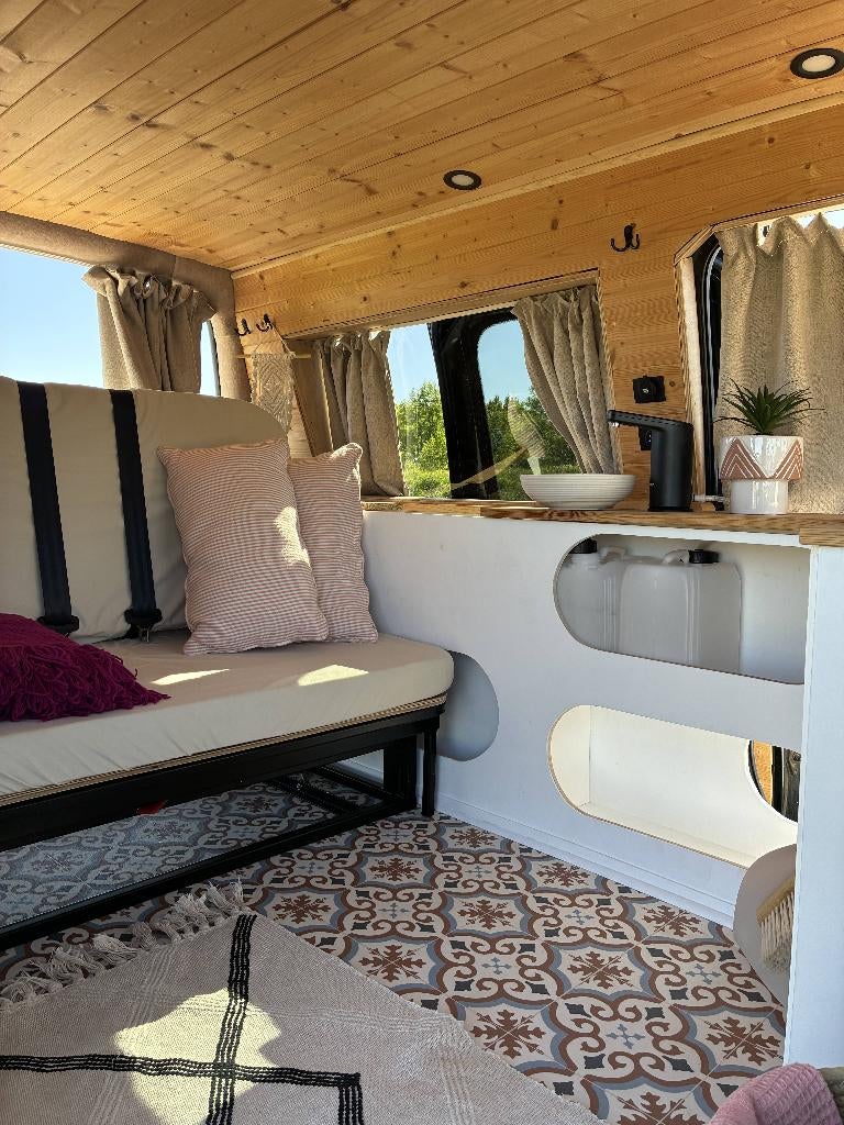 Caravans And Camping Volkswagen