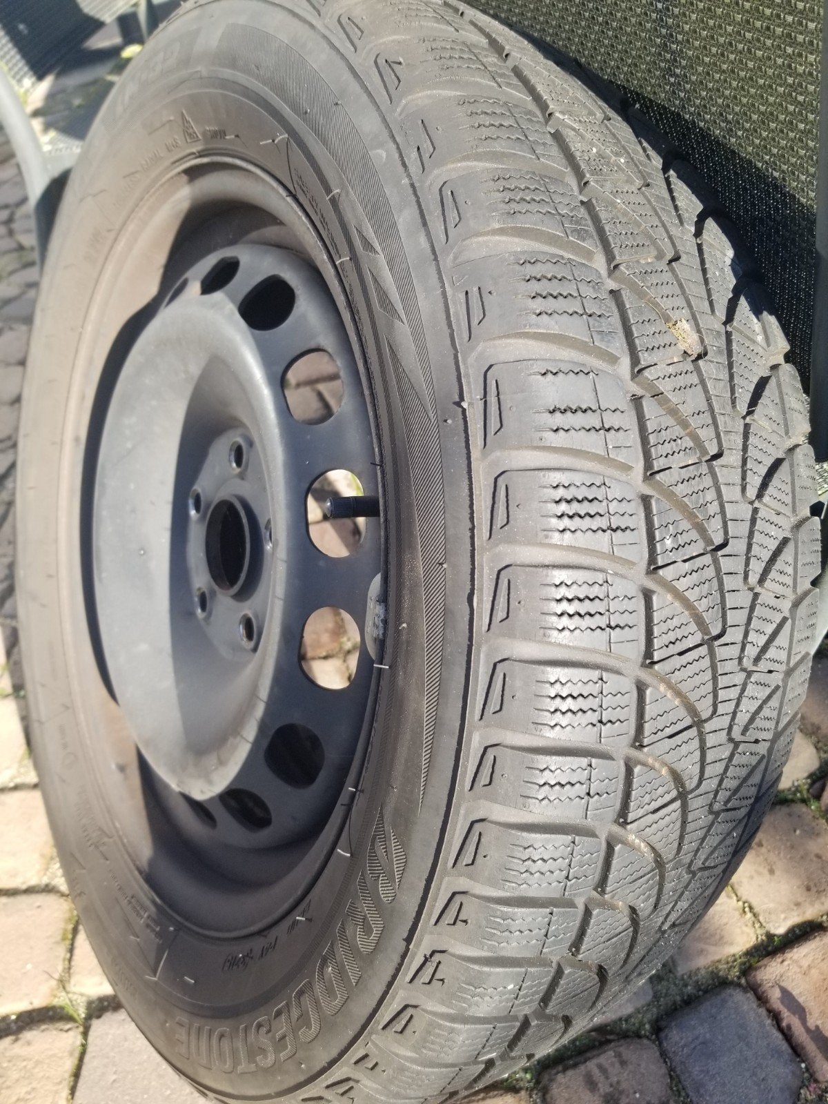 4 Bridgestone winterbanden op stalen velg, Ophalen, Gebruikt