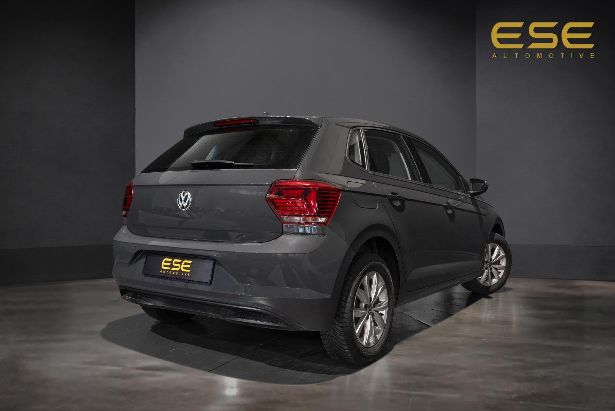 Volkswagen Polo 1.0 TSI Highline | Stoelverwarming | Navigat, Auto's, Stof, Gebruikt, Euro 6, 95 pk
