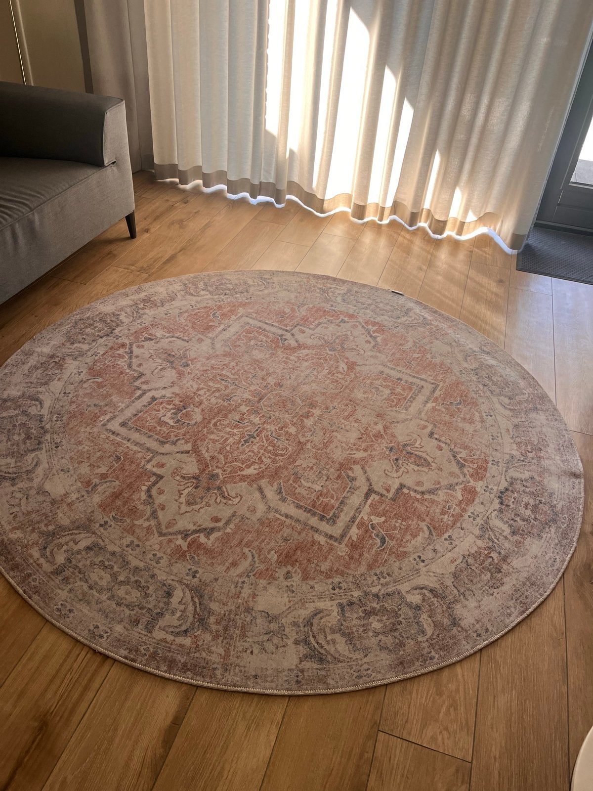 Rond vloerkleed 200cm met oosters patroon, rood/beige, Ophalen, Gebruikt, 200 cm of meer, 200 cm of meer