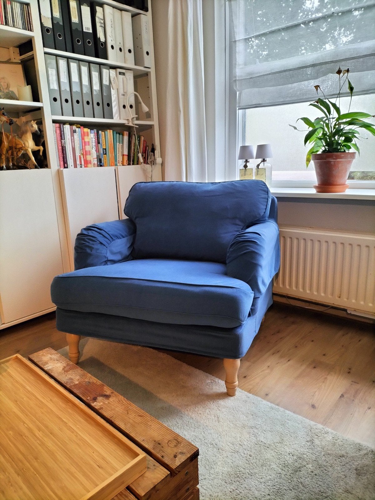 ikea stocksund Comfortabele blauwe fauteuil - Zo goed als ni, Ophalen, Tijdloos en comfortabel, 75 tot 100 cm, Zo goed als nieuw