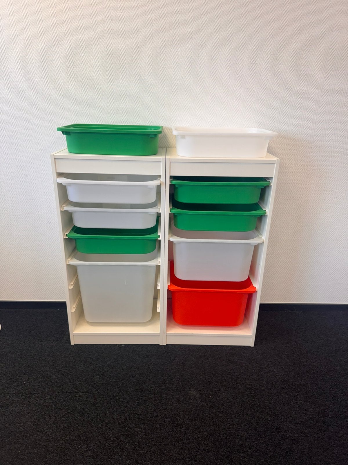 2x Trofast kast met bakken, Ophalen, 50 tot 100 cm, Zo goed als nieuw, 3 of 4 laden