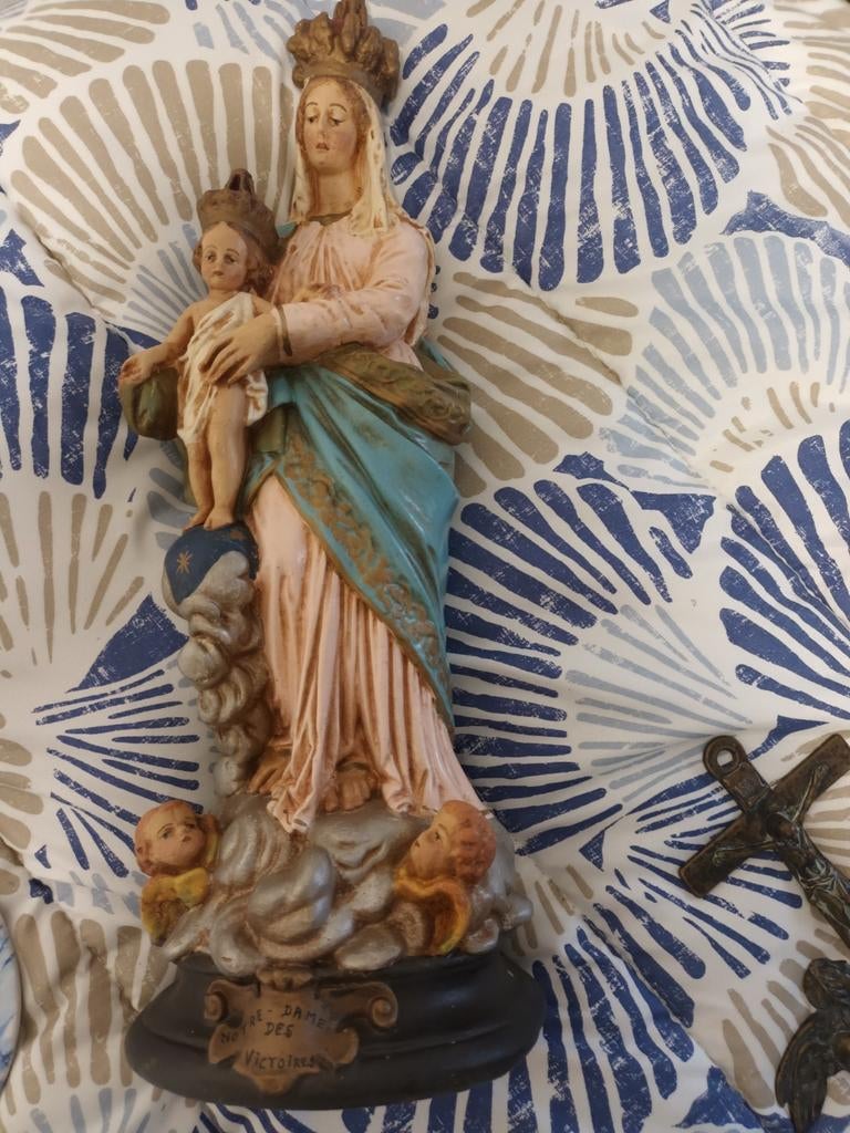 Groot Mariabeeld en wijwatervat, Antiek en Kunst, Antiek | Religie, Ophalen of Verzenden