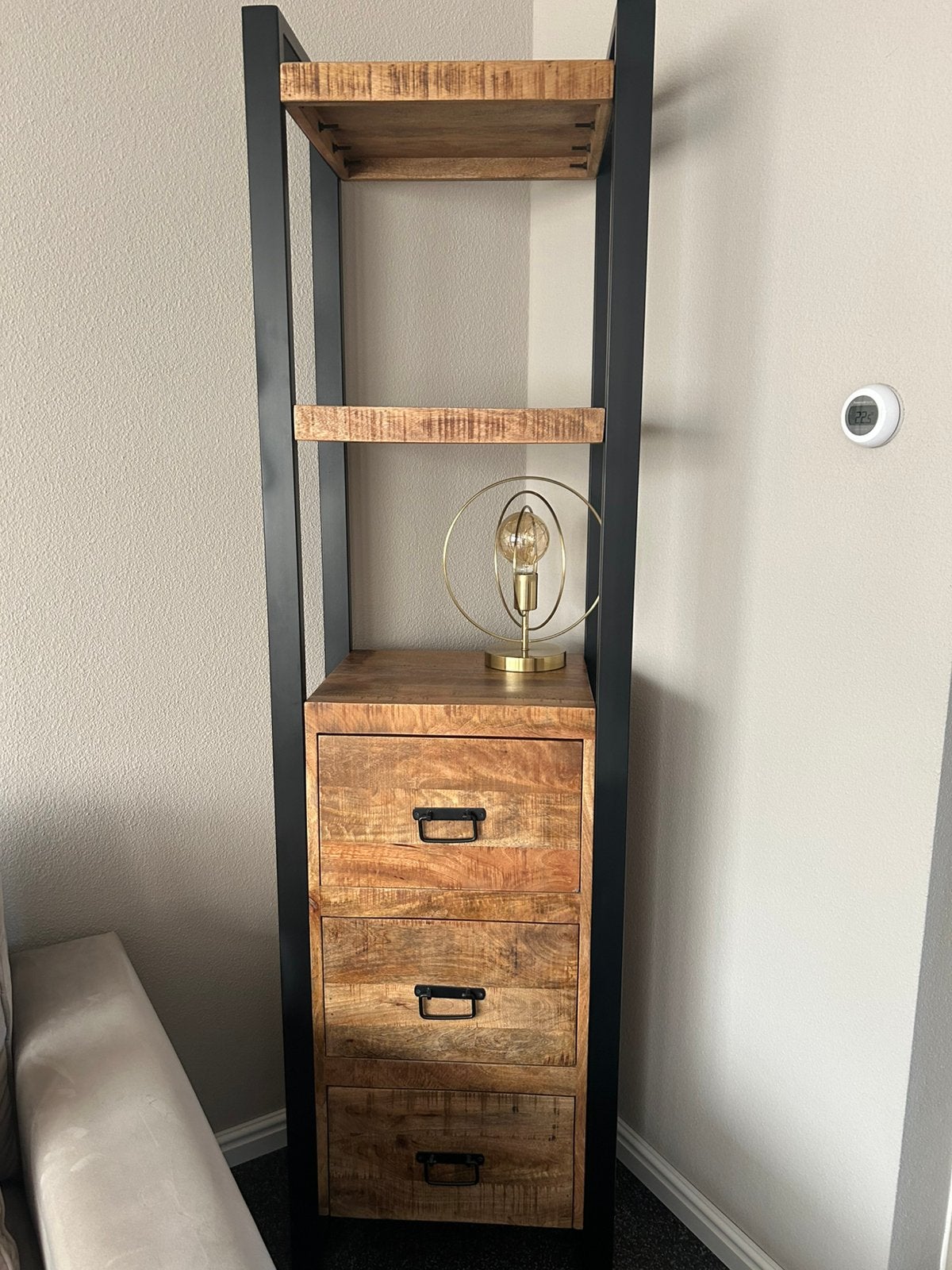 Kast van mago hout, Ophalen, Zo goed als nieuw, 25 tot 50 cm, 200 cm of meer