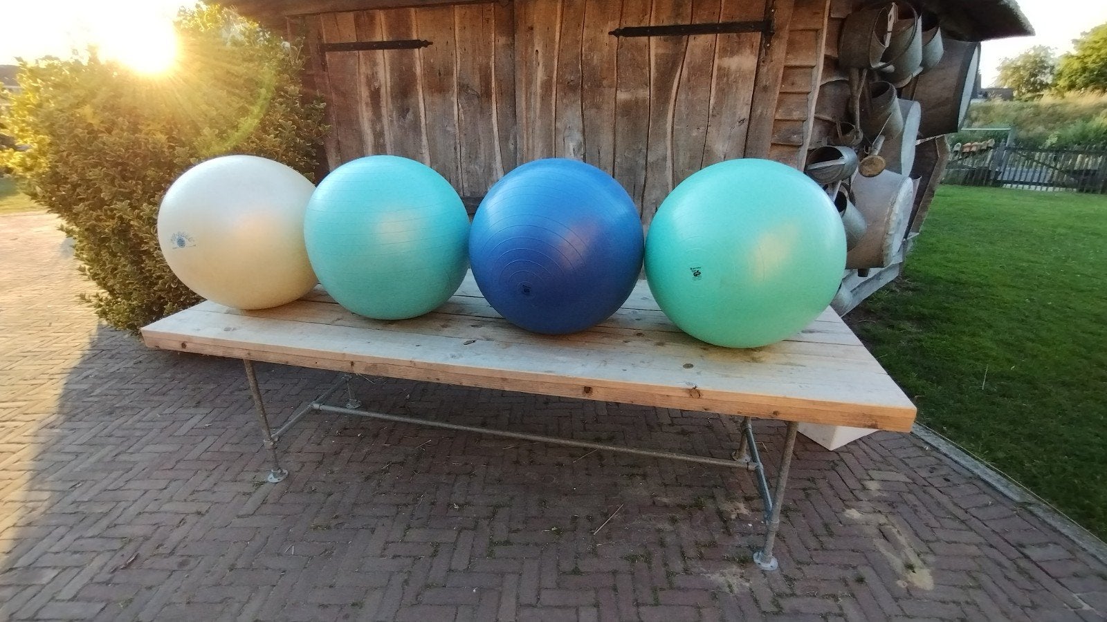 Set van 4 Fitnessballen - 3x 65cm, 1x 75cm, Sport en Fitness, Fitnessmaterialen, Ophalen of Verzenden, Gebruikt, Rug, Fitnessbal