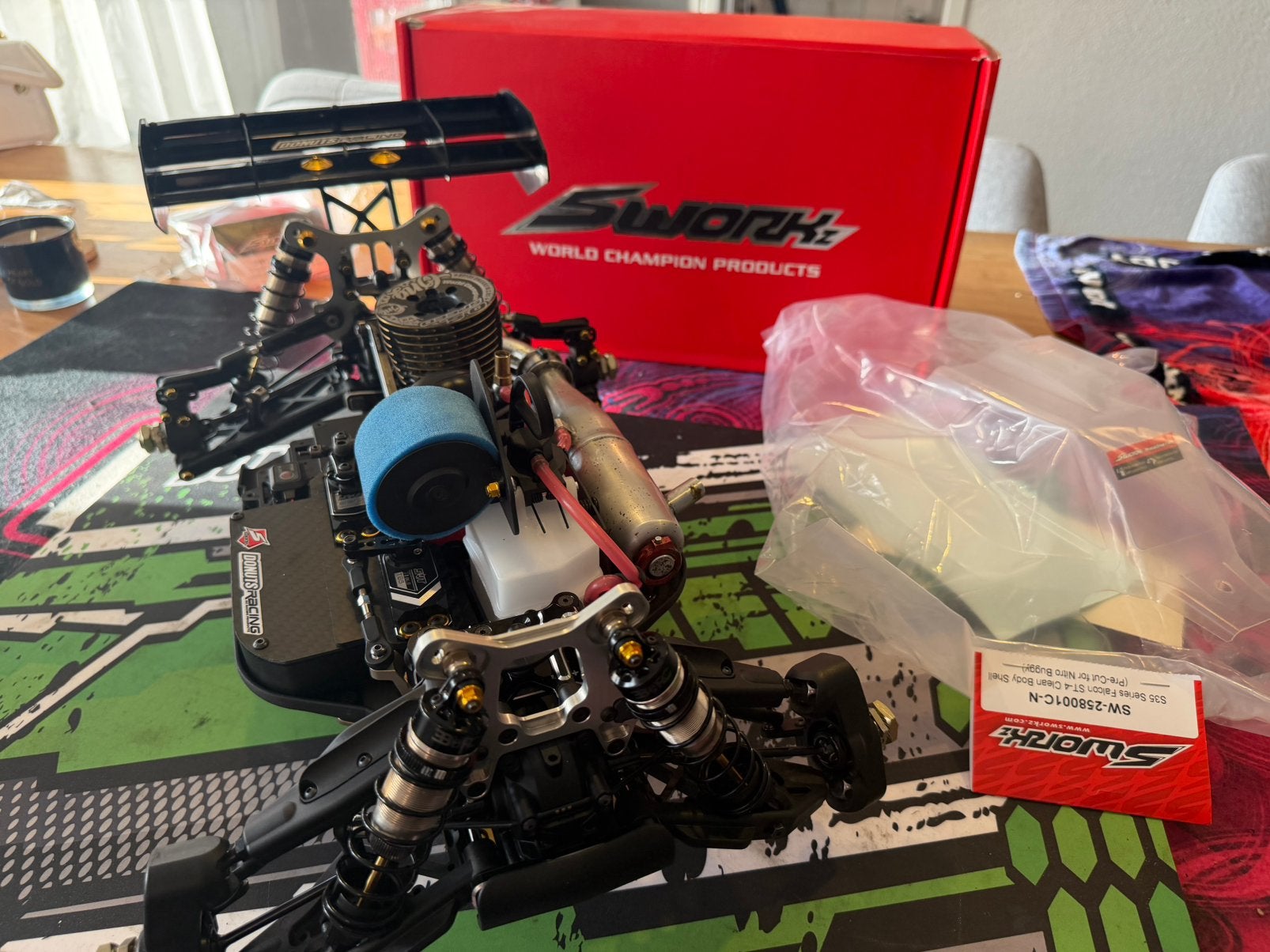 Sworkz S35-4 EVO nitro buggy met O.S ONGARO, Ophalen of Verzenden, Overige schalen, Auto offroad