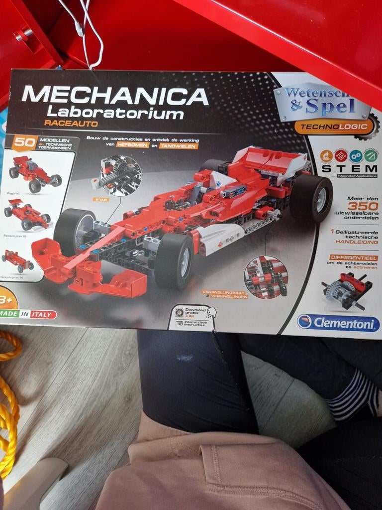 Mechanica laboratorium raceauto, Ophalen of Verzenden, Zo goed als nieuw