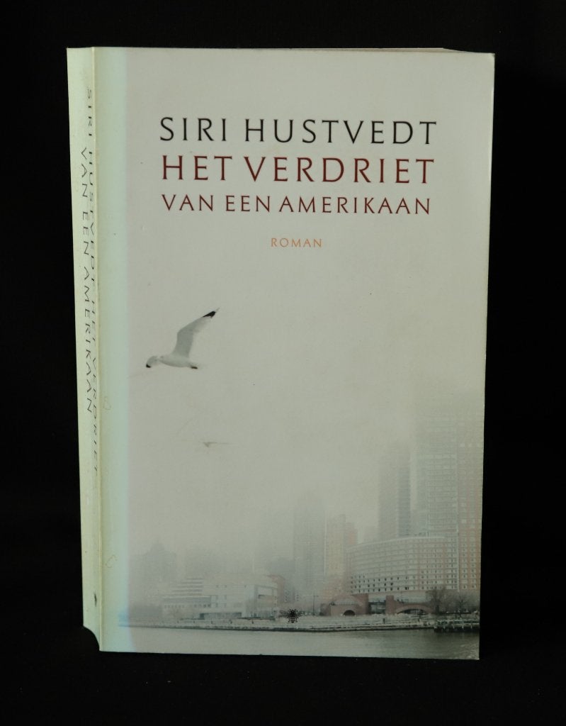 Siri Hustvedt Het verdriet van een amerikaan, Boeken, Ophalen of Verzenden, Gelezen, Siri Hustvedt